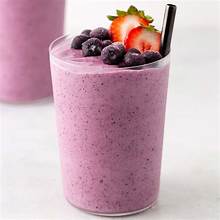 How to Make a Smoothie With Frozen Fruit